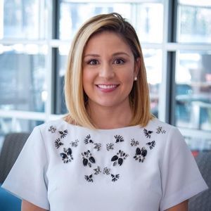 Meet your Posher, Mercedes